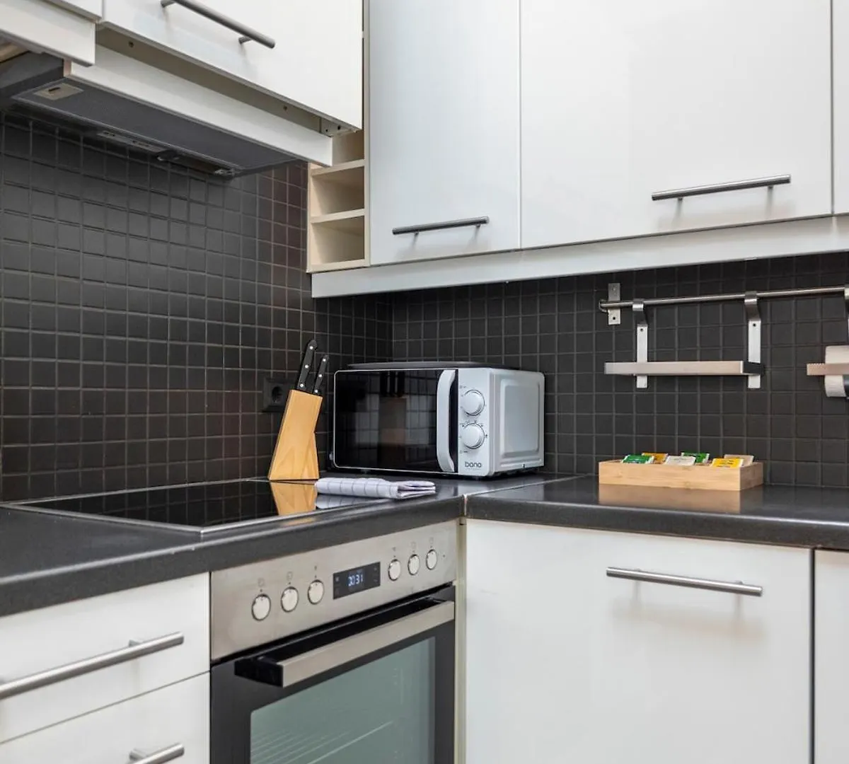 Modern Apartment Near City Center - Rooftop Terrace Vienna