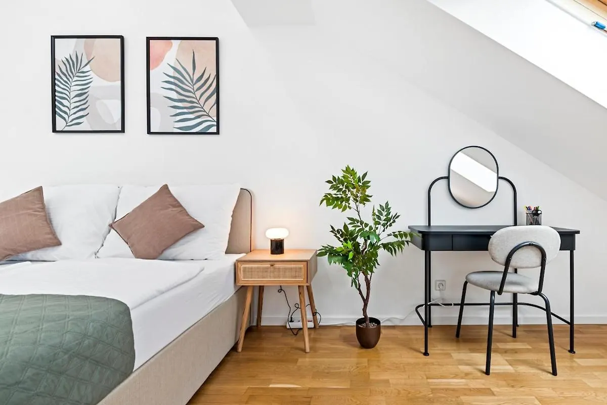 Modern Apartment Near City Center - Rooftop Terrace Vienna