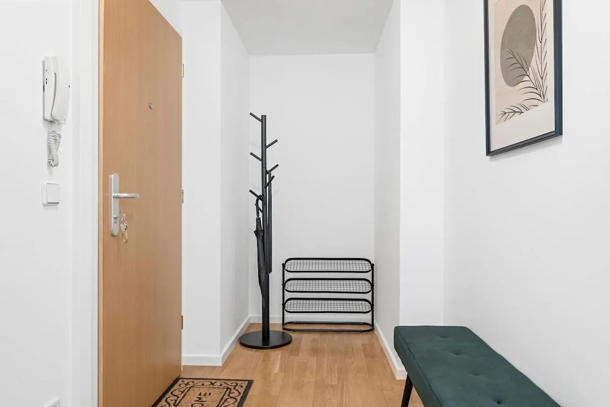 Modern Apartment Near City Center - Rooftop Terrace Vienna Austria