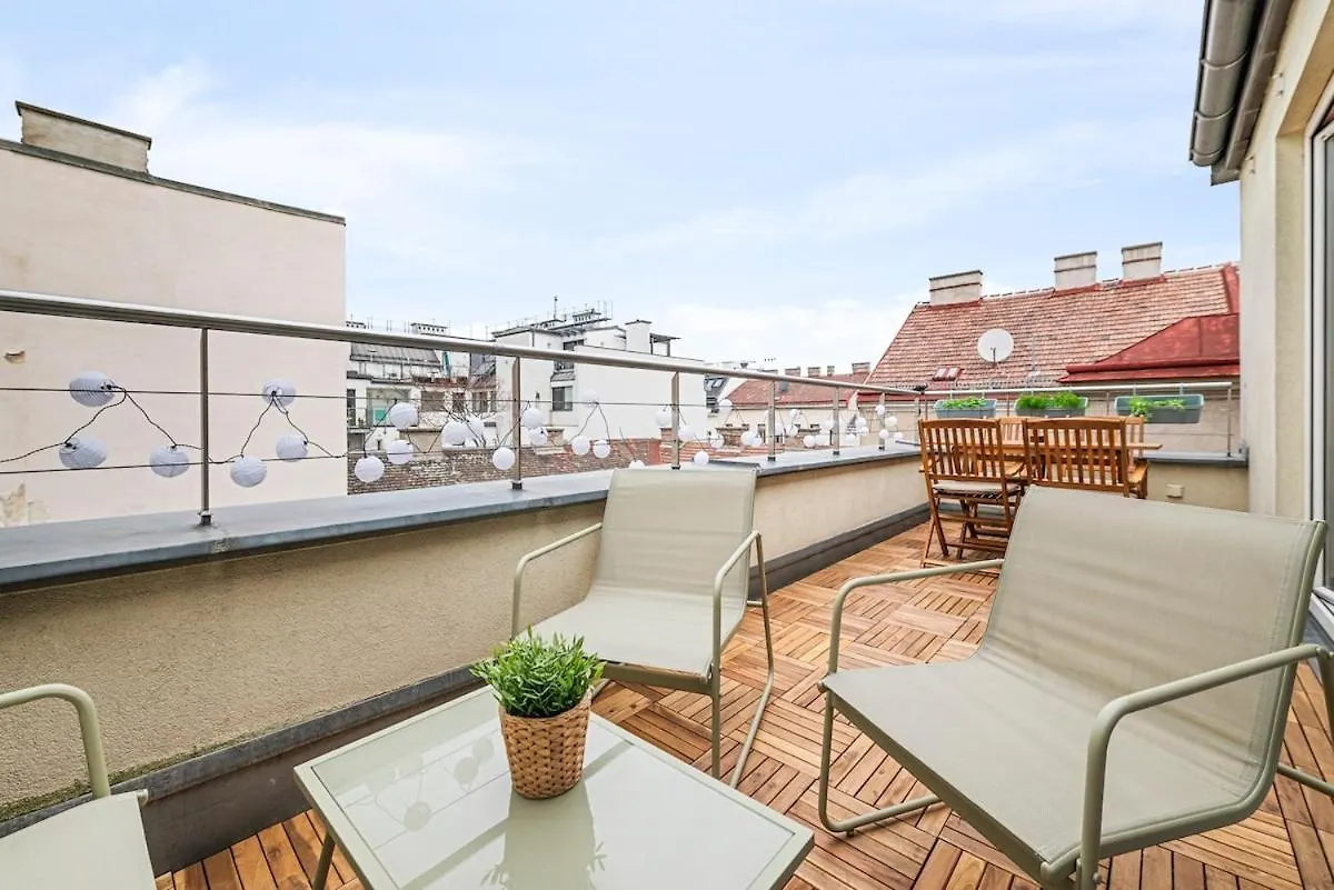 Modern Apartment Near City Center - Rooftop Terrace Vienna