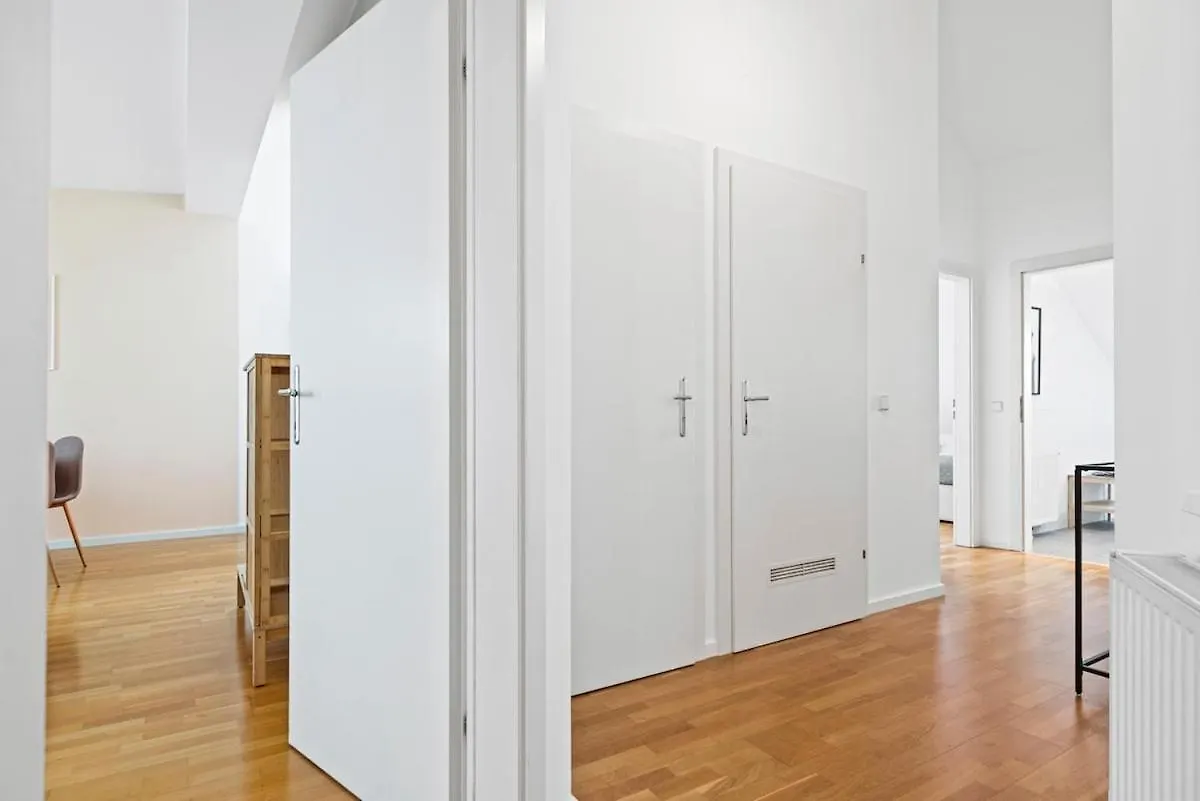 Modern Apartment Near City Center - Rooftop Terrace Vienna