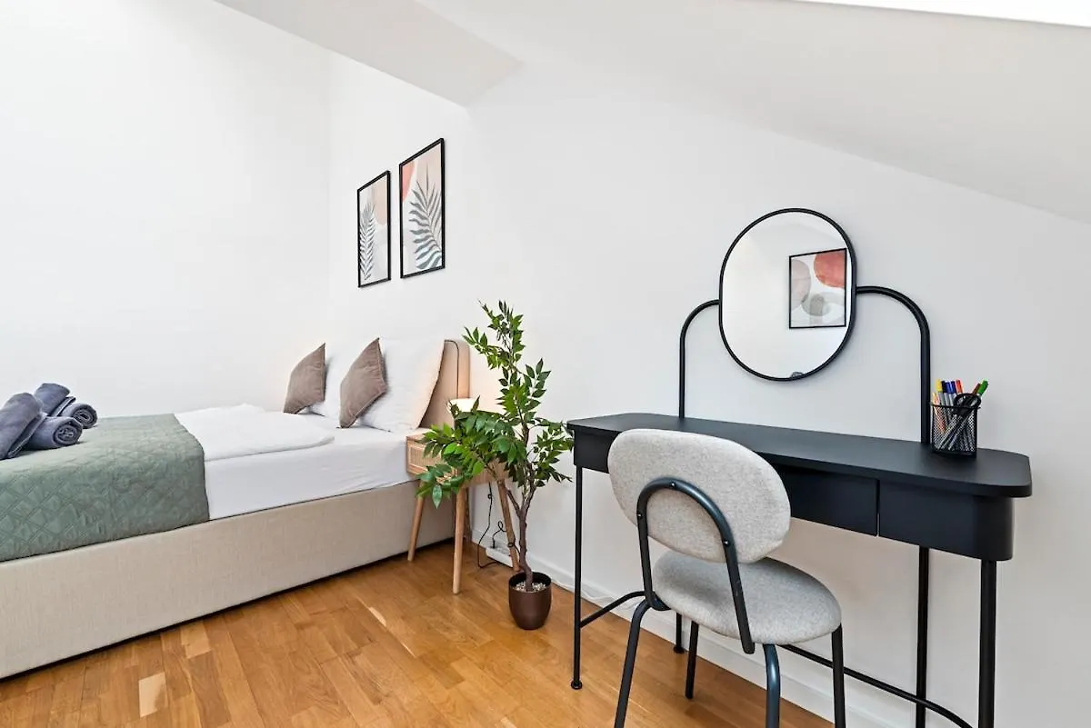 Modern Apartment Near City Center - Rooftop Terrace ウィーン オーストリア